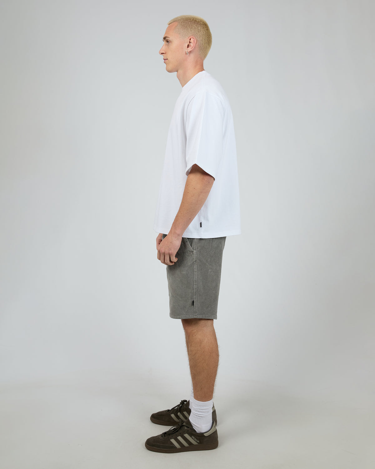 Cord Short Grey