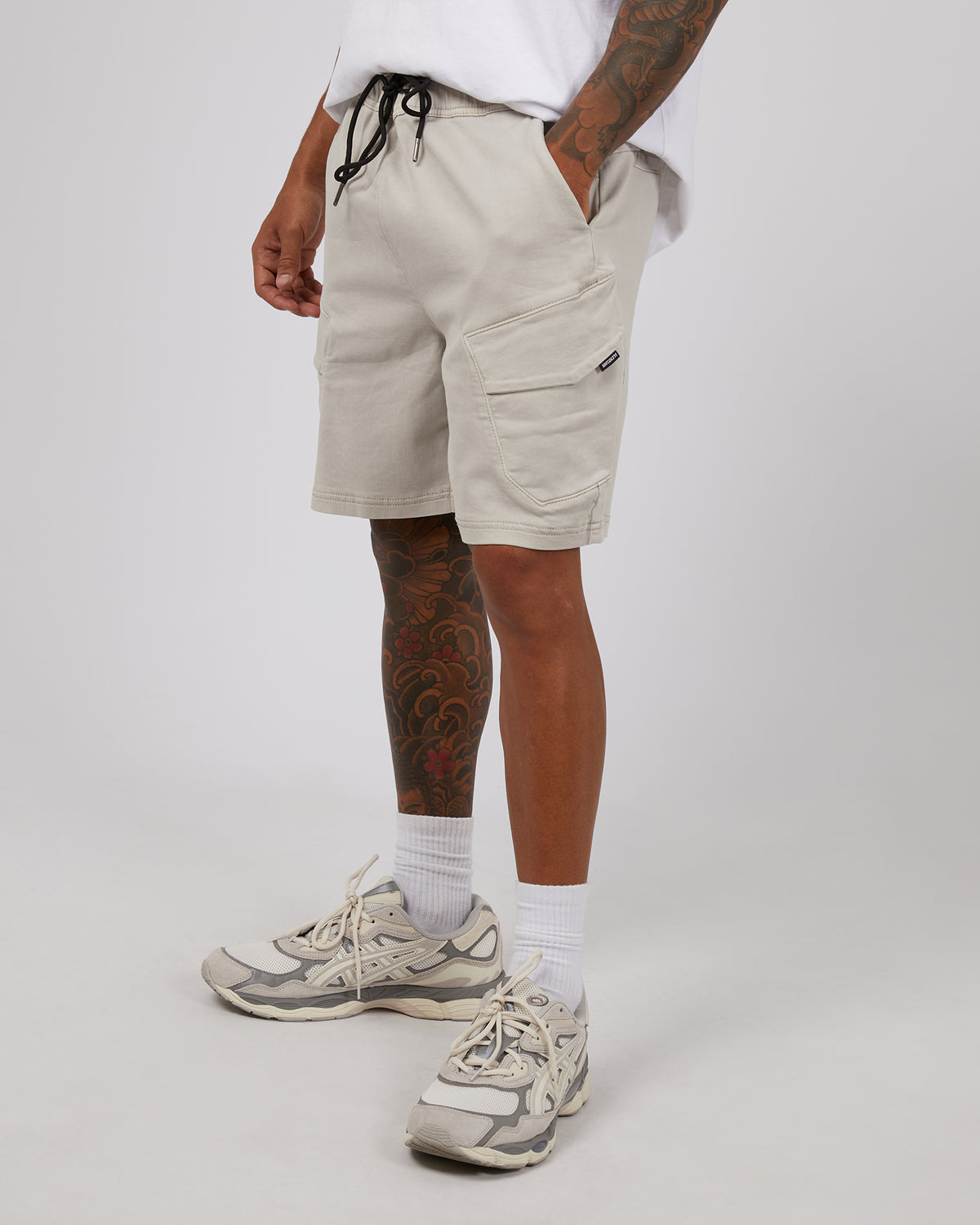 Gully Cargo Short Sand