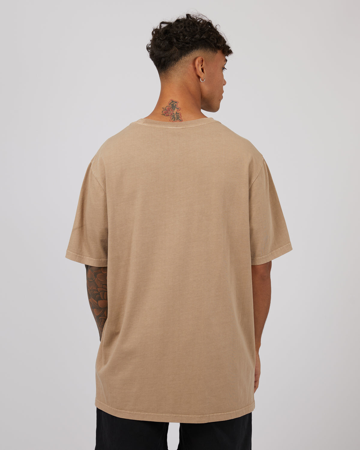 Valet Tee Tan