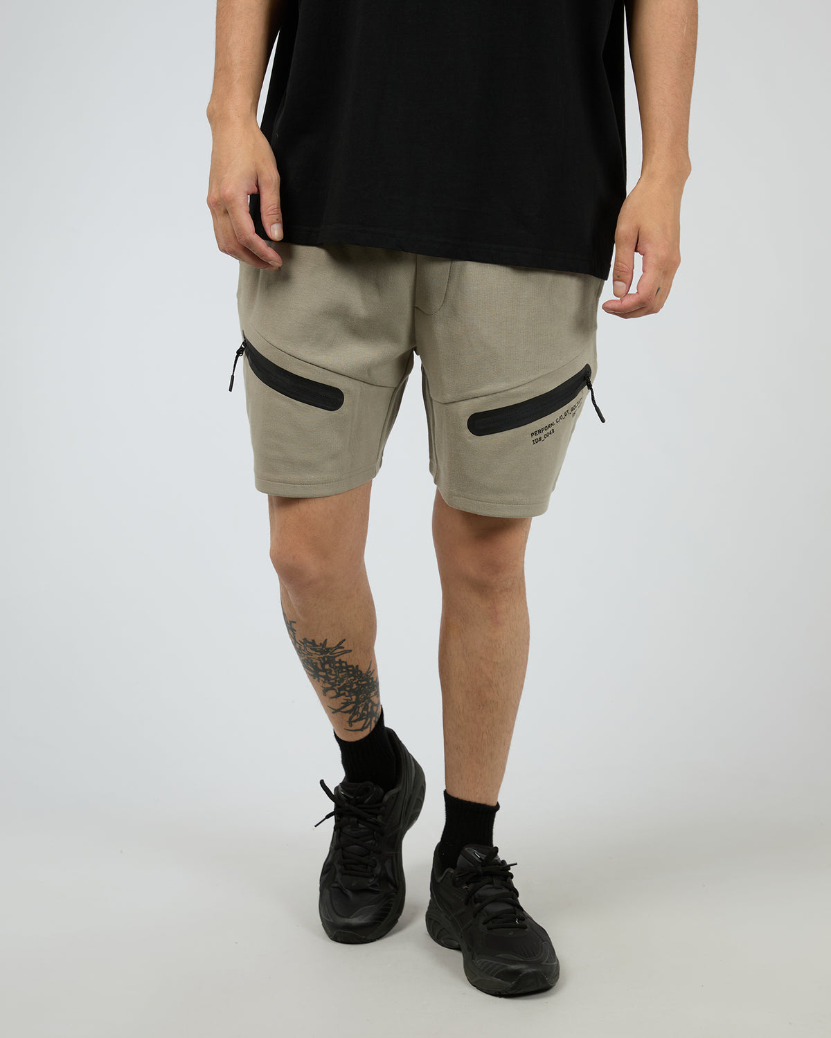 Gains Track Short Grey