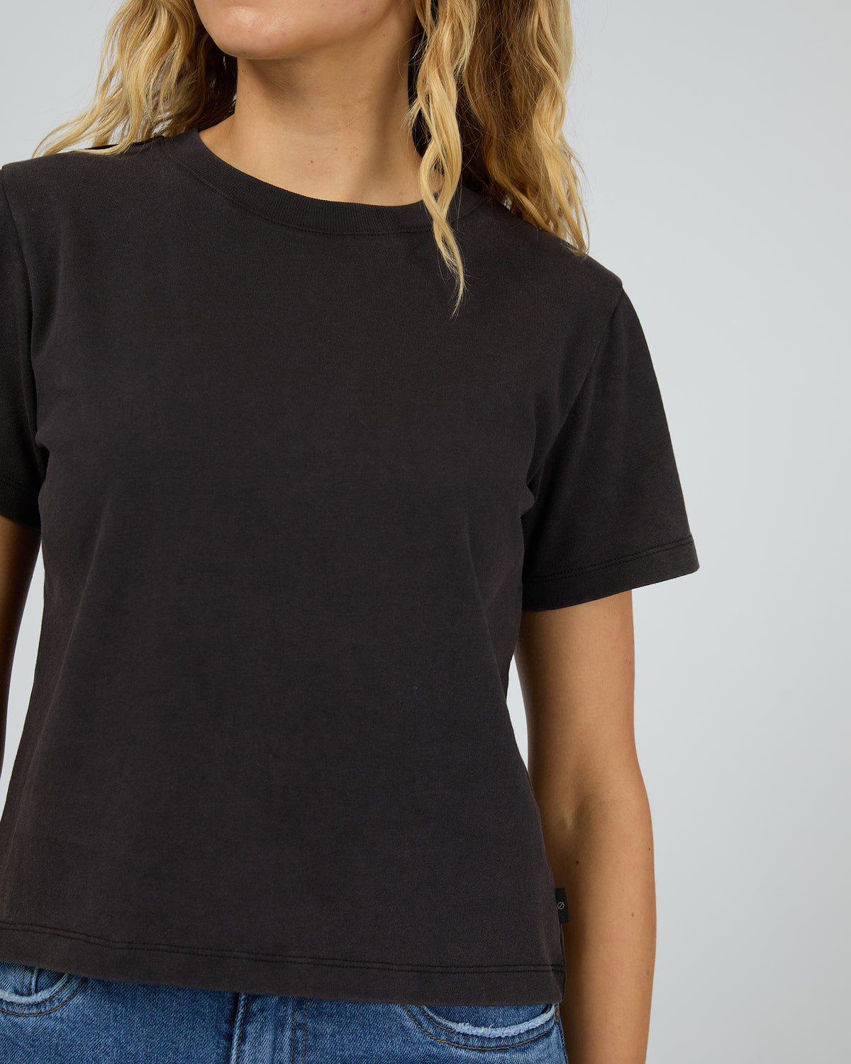 Core Everyday Tee Washed Black