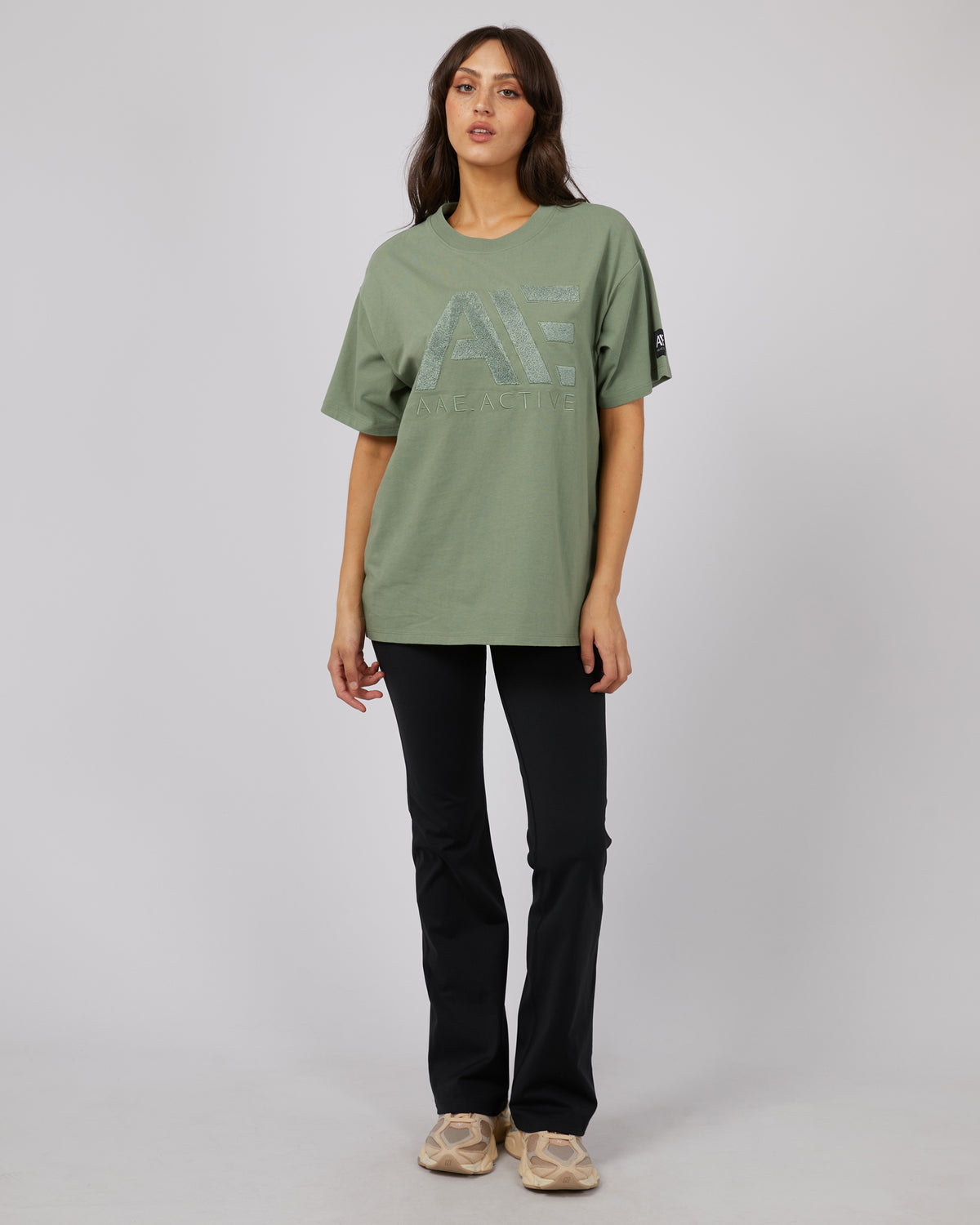 Base Active Tee Khaki