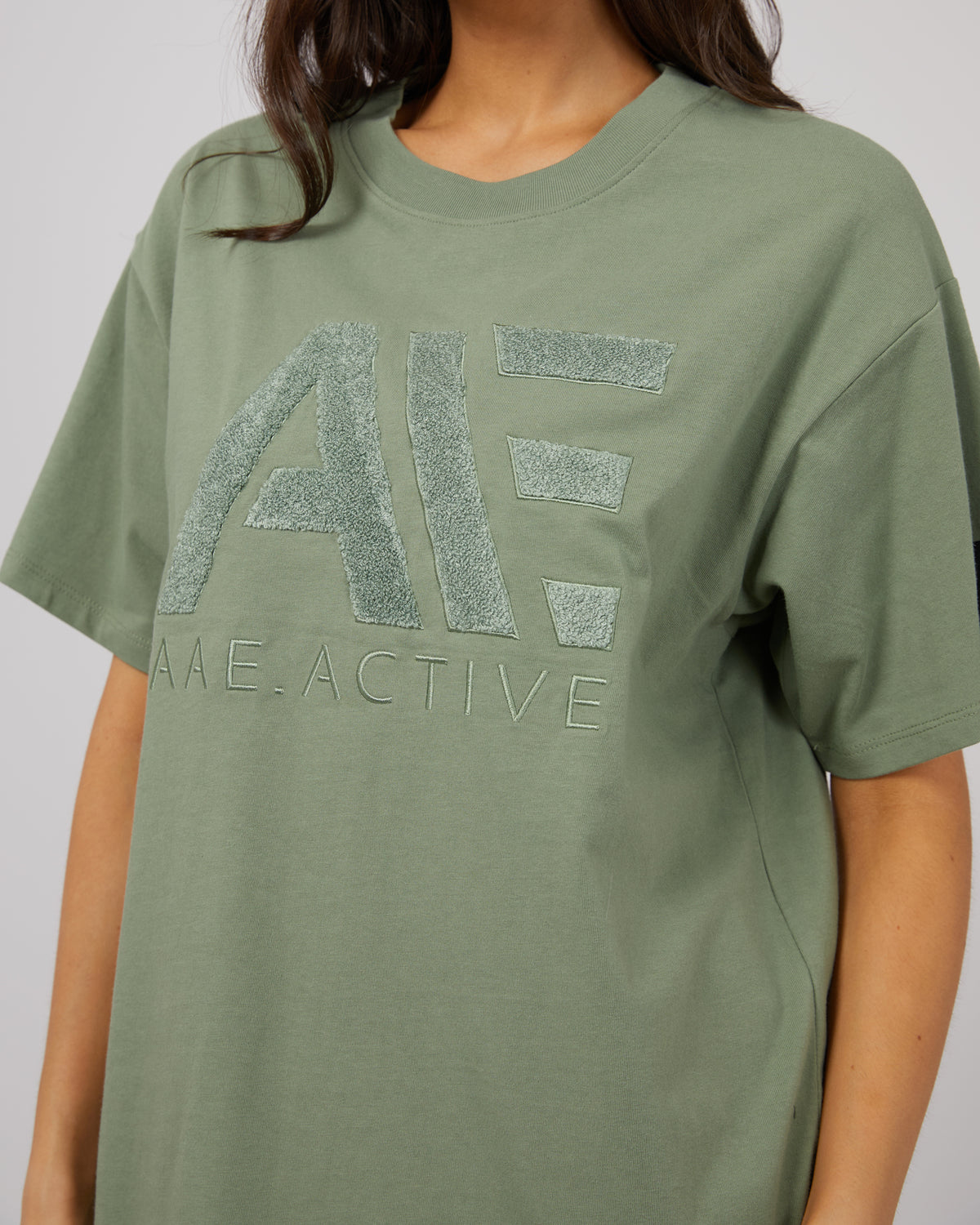 Base Active Tee Khaki