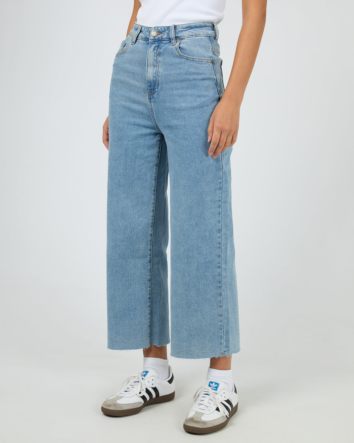 Charlie High Rise Wide Leg Jean Heritage Denim