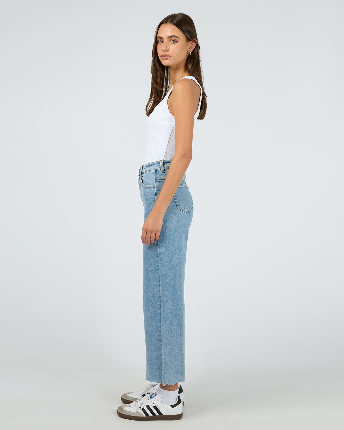 Charlie High Rise Wide Leg Jean Heritage Denim