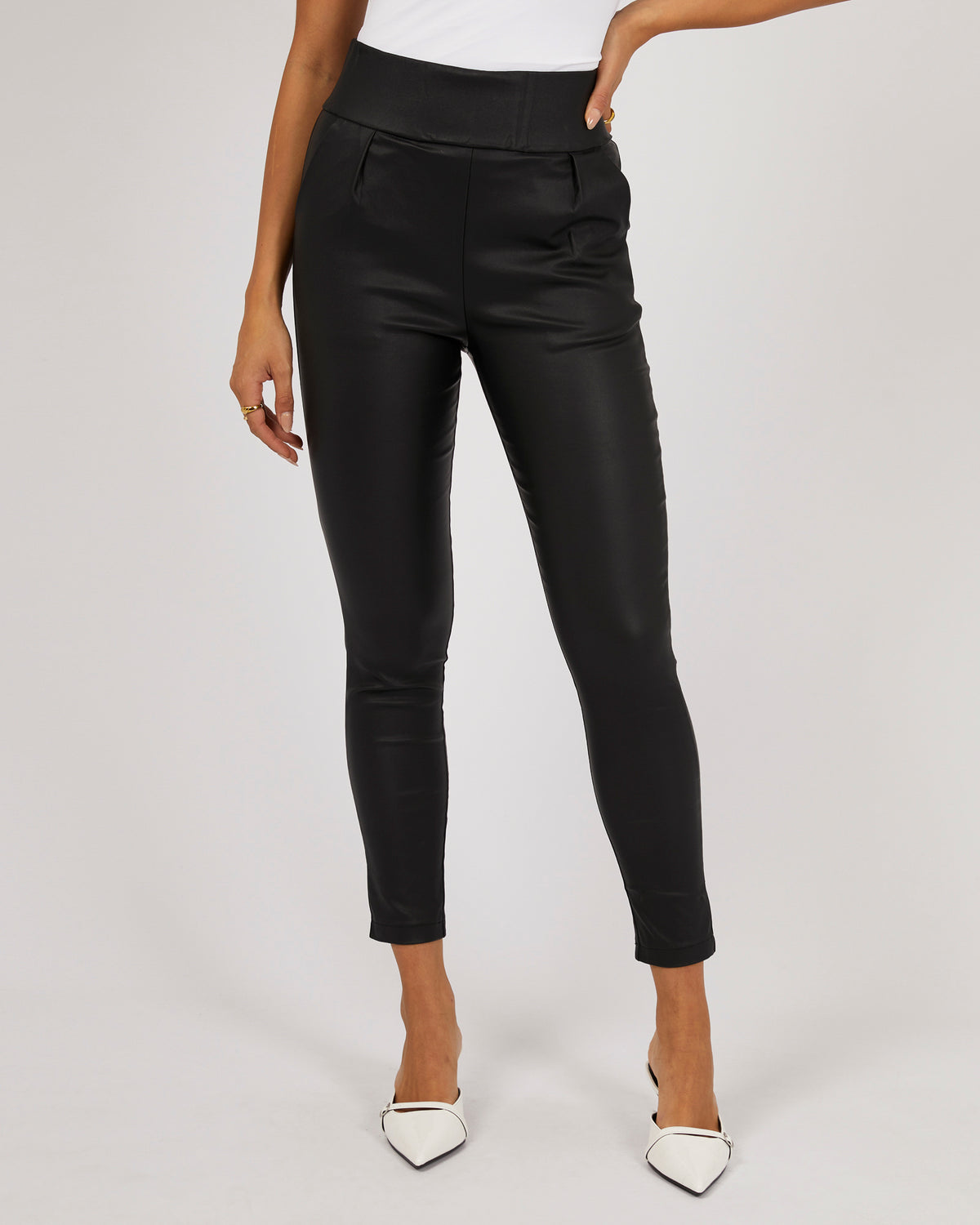 Alexa Pant Black