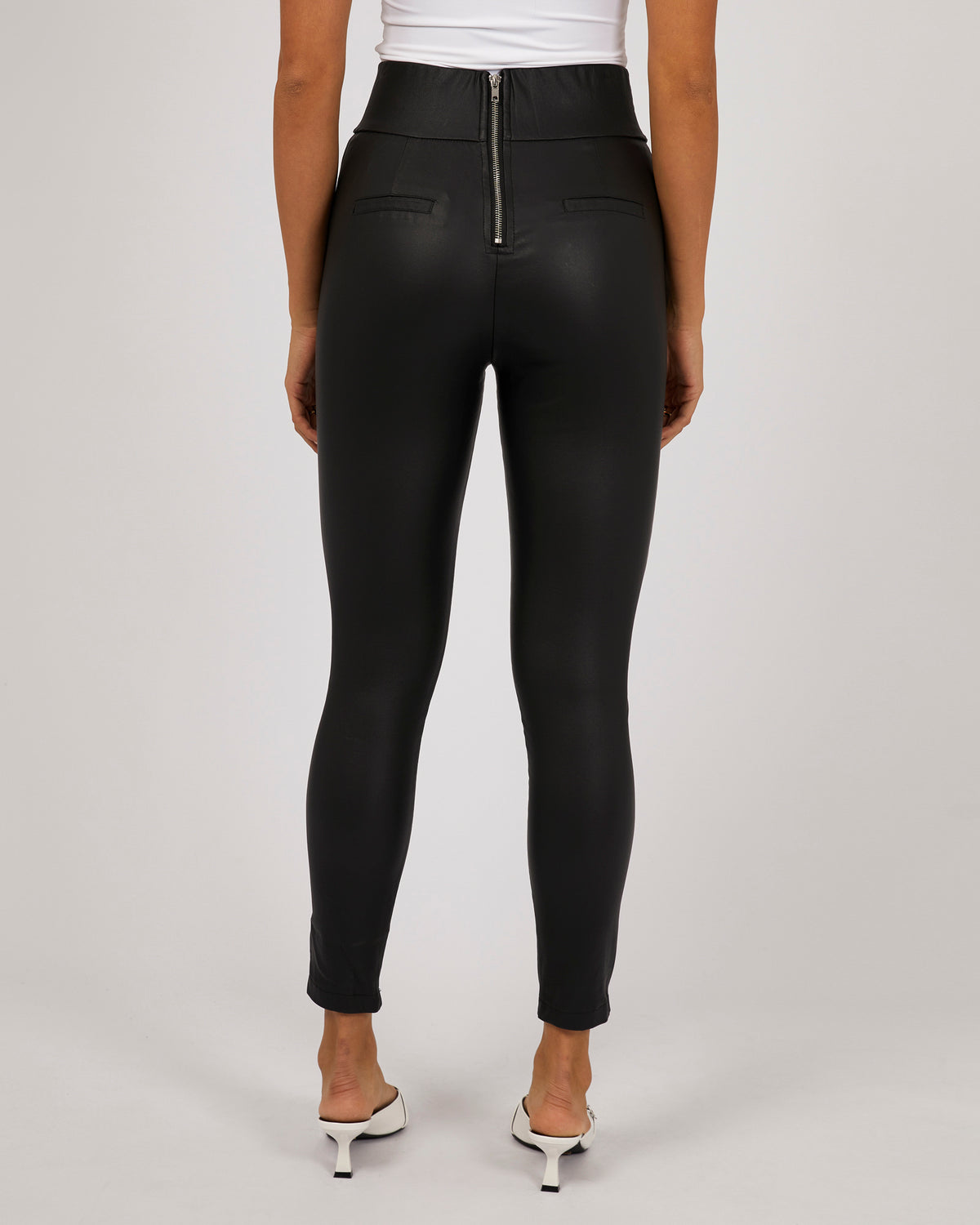 Alexa Pant Black